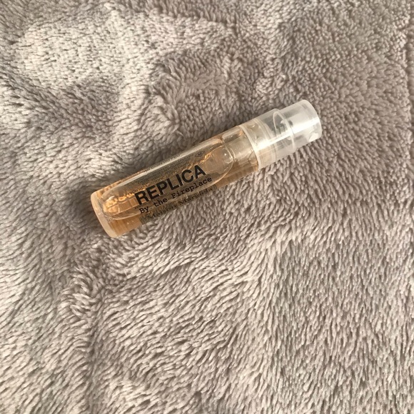 Sample Bundle - Picture 5 of 7